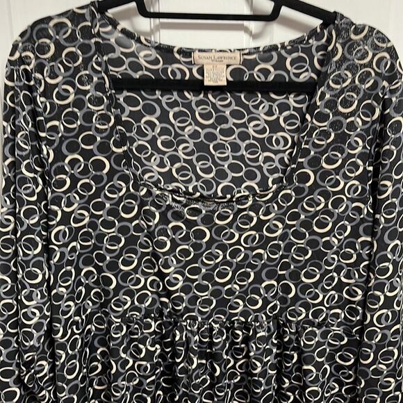 Susan Lawrence 3/4 sleeve top size 2X. - Picture 8 of 11